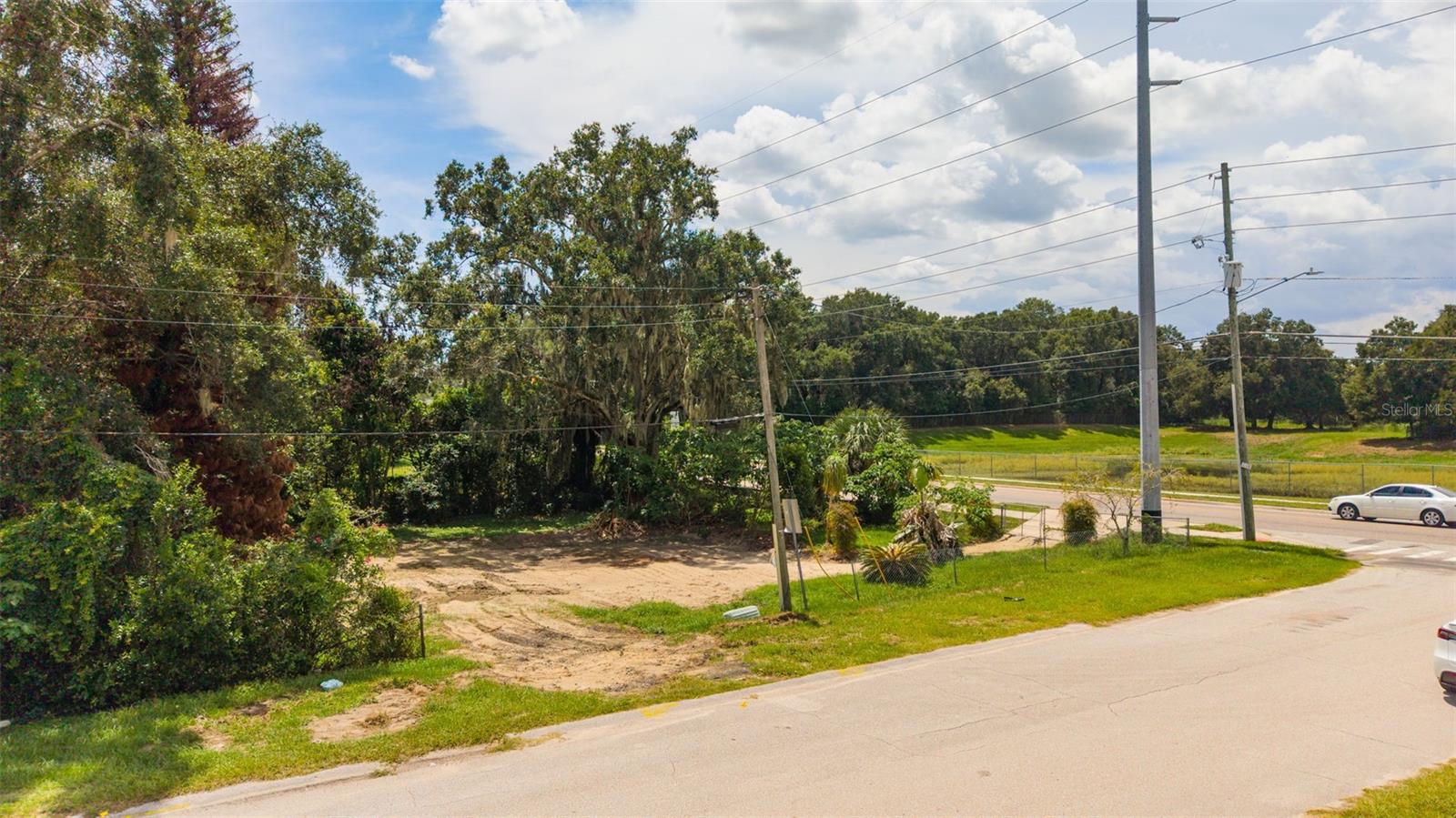 1305 Clarcona Rd Property Photo 10