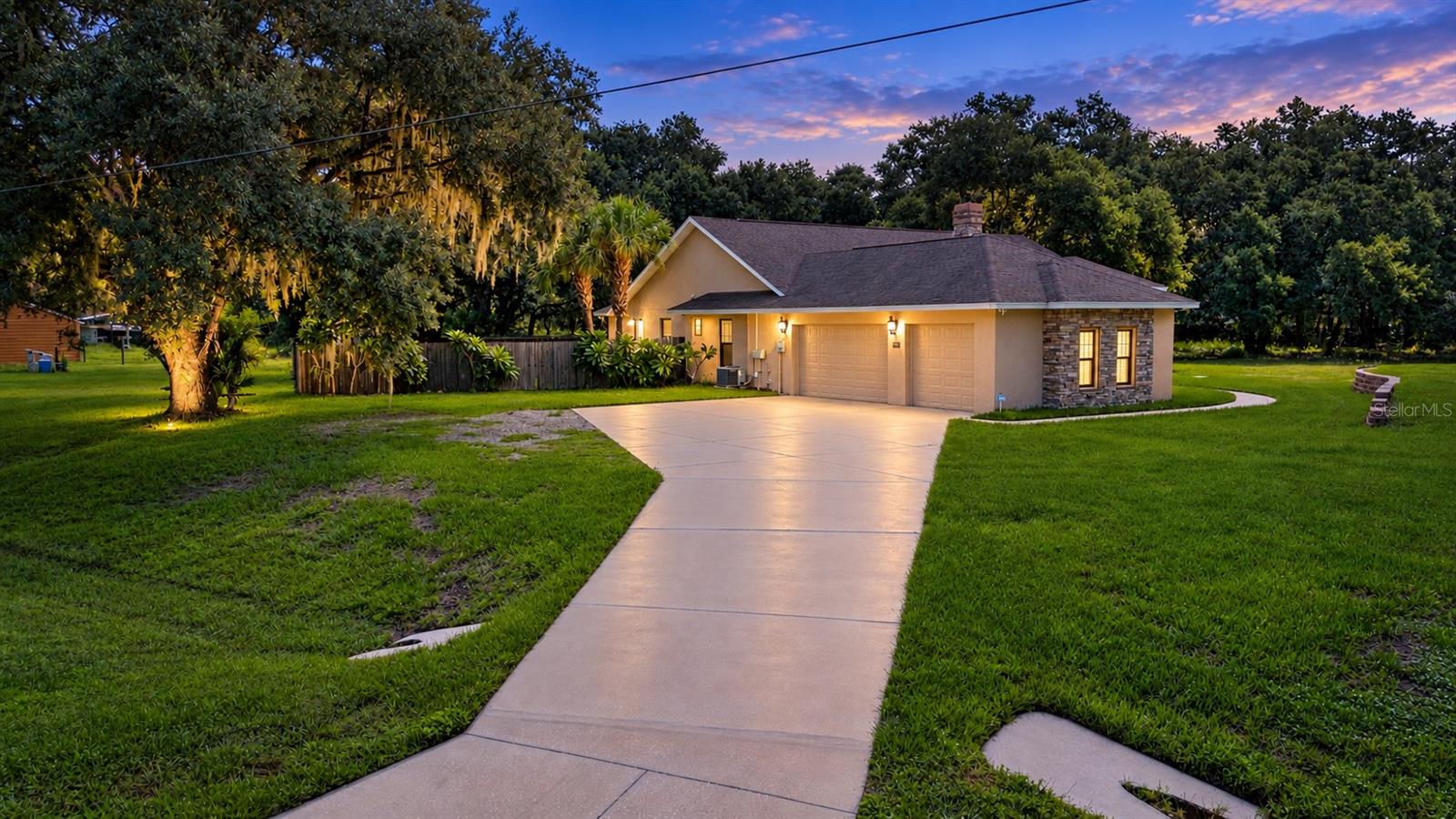 1605 Butch Cassidy Trl Property Photo 2