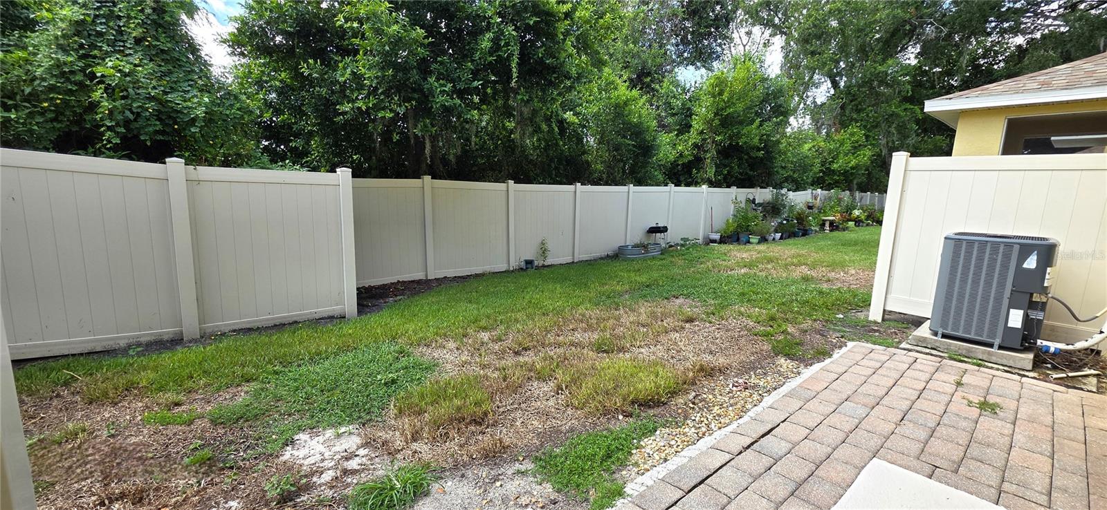 4555 Limerick Dr Property Photo 40