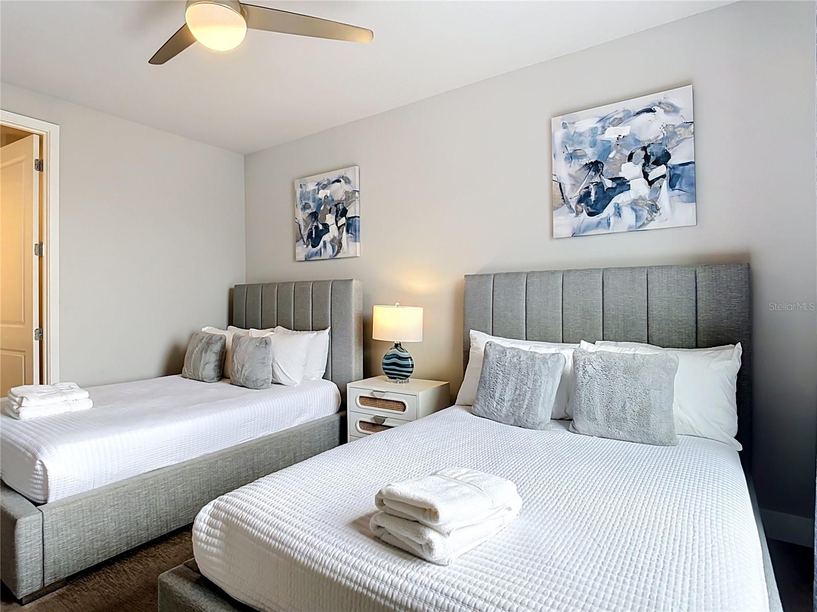 7740 Sandy Ridge Dr #215 Property Photo 32