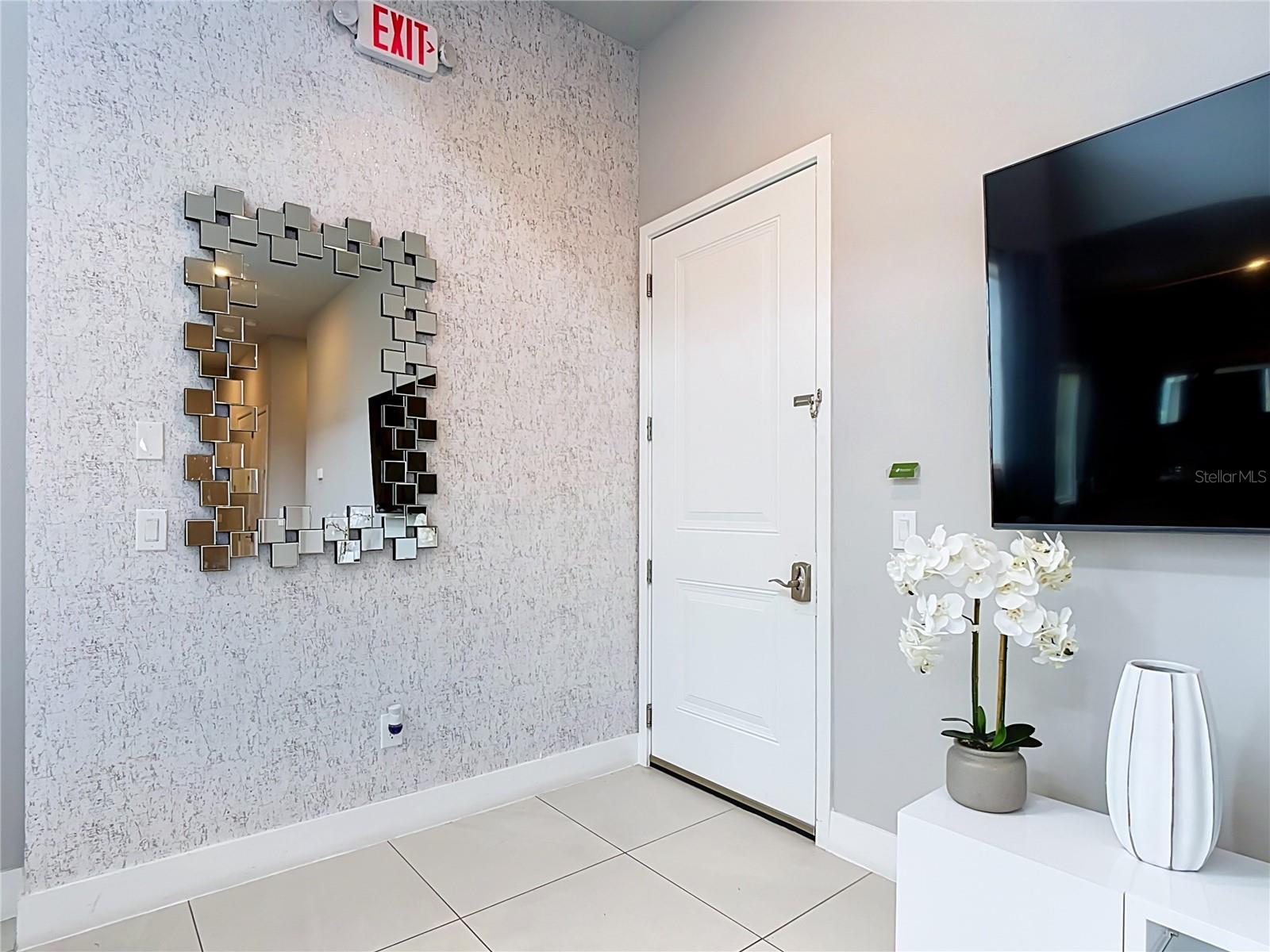 7740 Sandy Ridge Dr #215 Property Photo 45