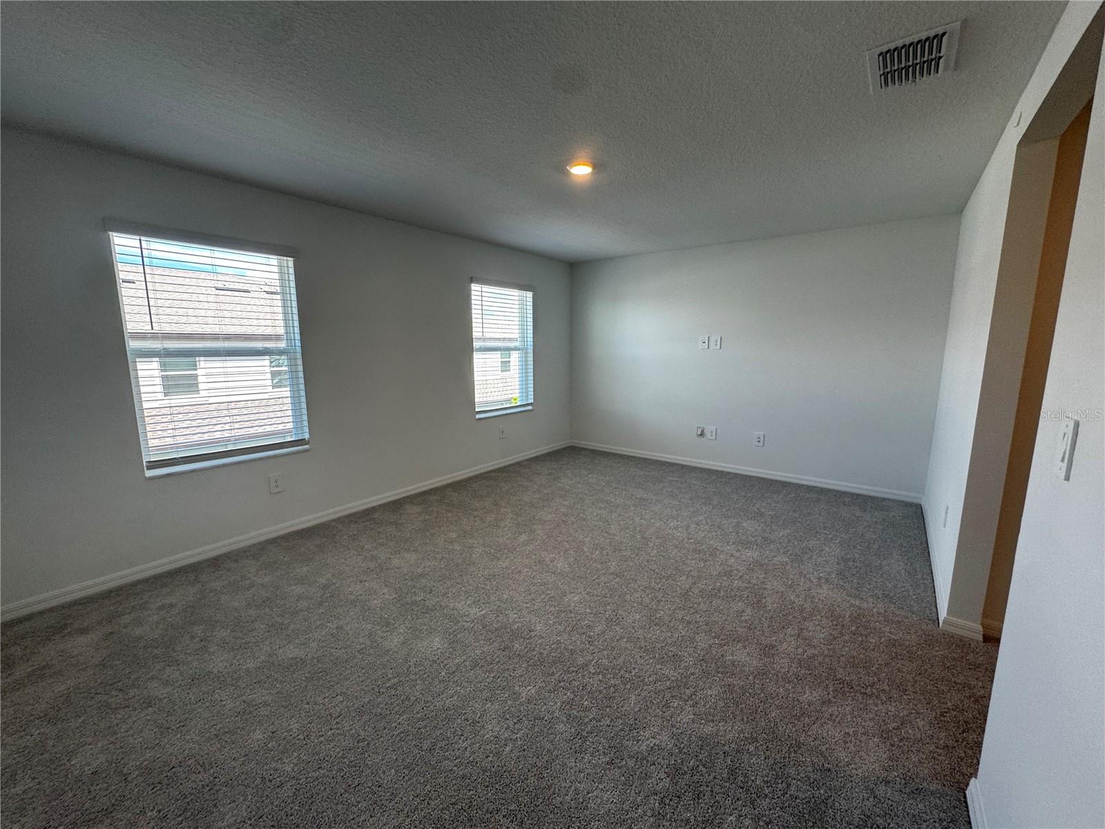 10149 Trumpet Honeysuckle Way Property Photo 21