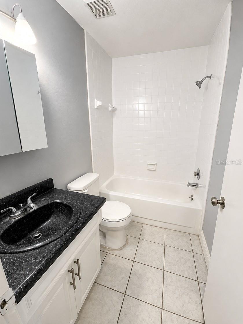 3961 Dream Oak Pl #204 Property Photo 5