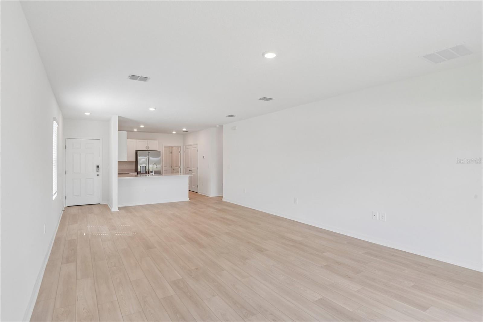 13721 Squall Ln Property Photo 13