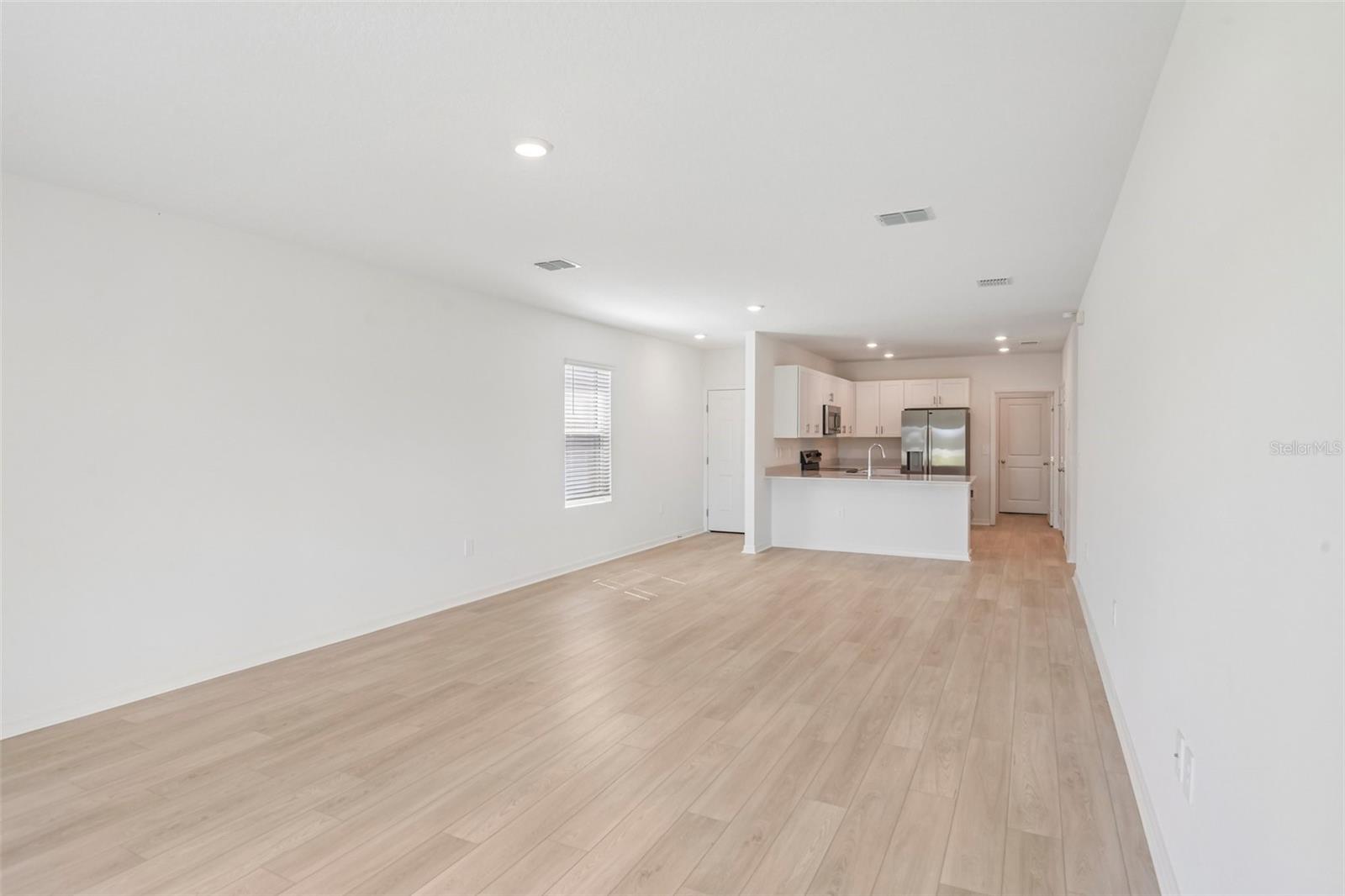 13721 Squall Ln Property Photo 14