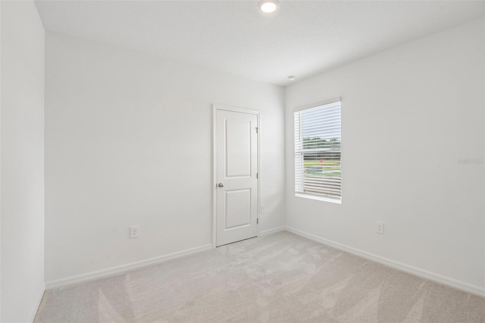 13721 Squall Ln Property Photo 23