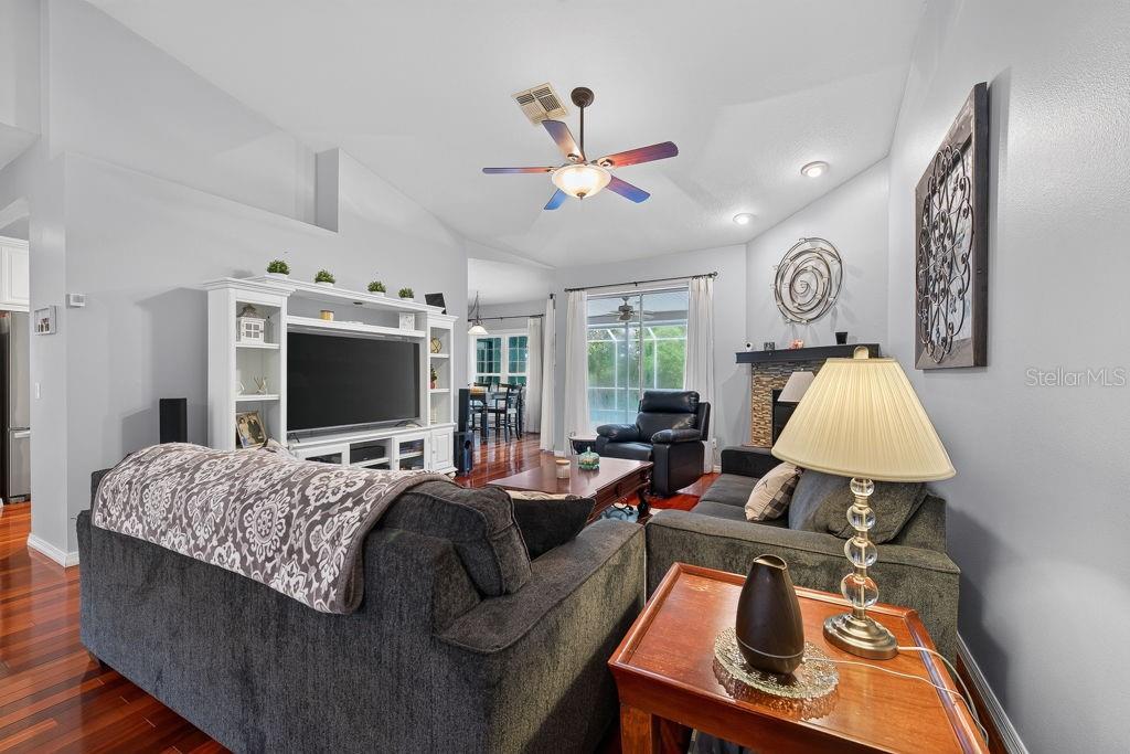 22832 Cypress Trail Dr Property Photo 5