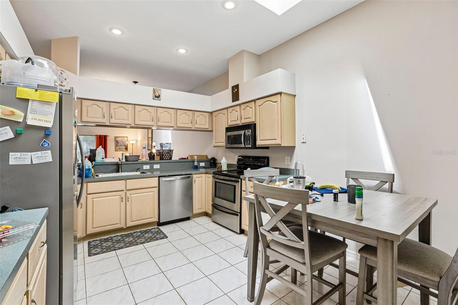 12504 Glendale Ct Property Photo 4