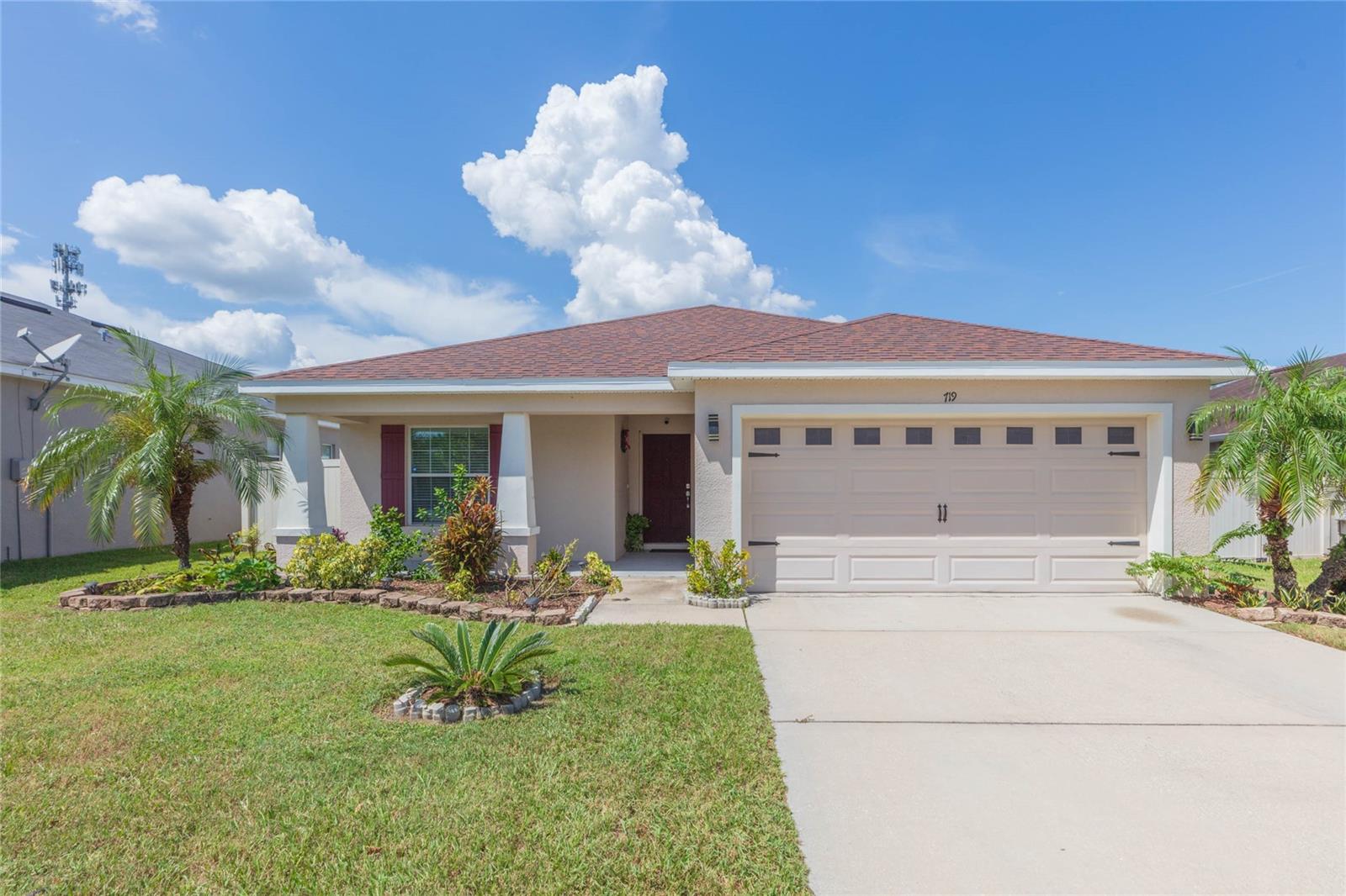 719 Vineyard Reserve Ct Property Photo 1