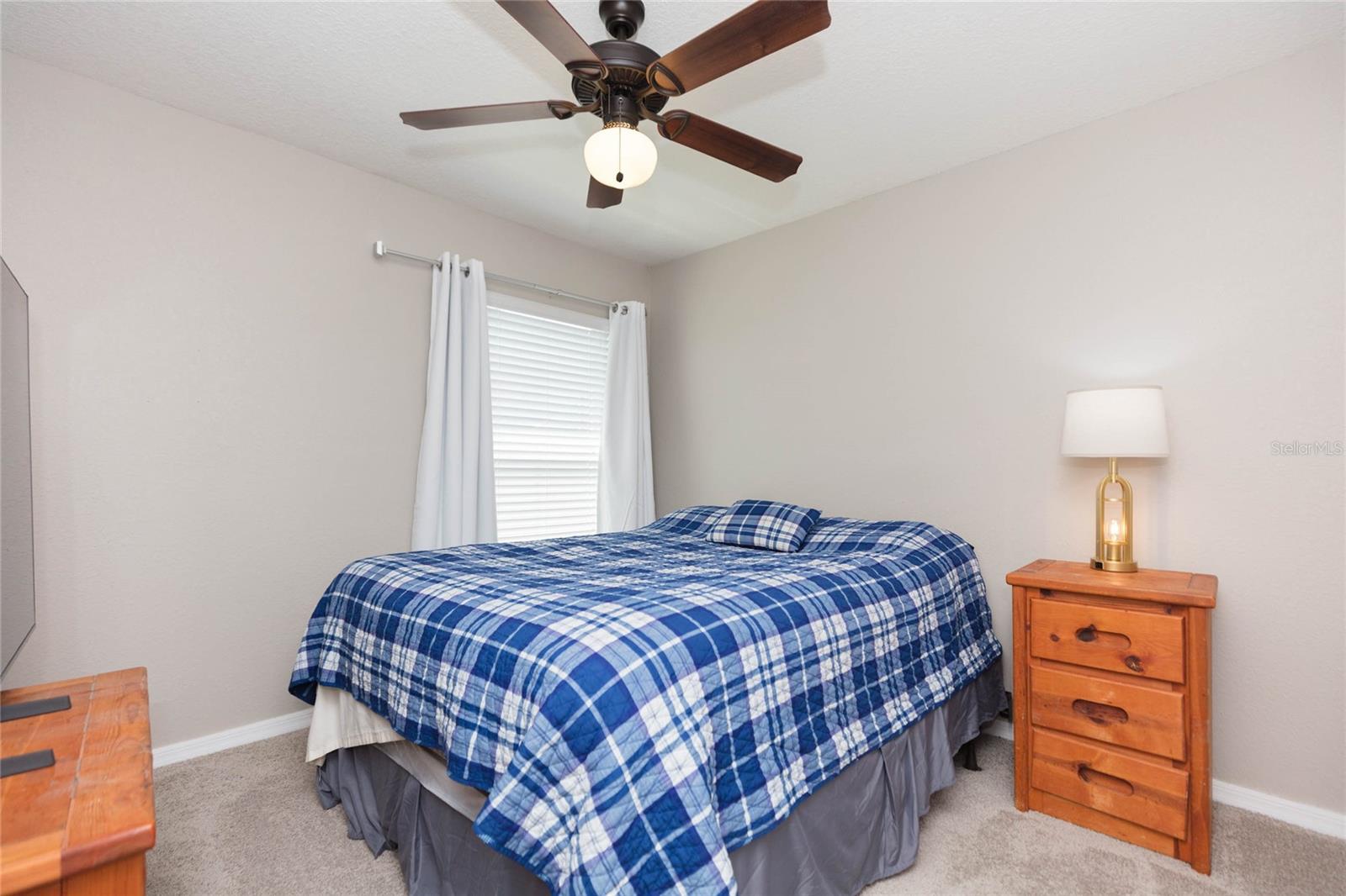 719 Vineyard Reserve Ct Property Photo 25