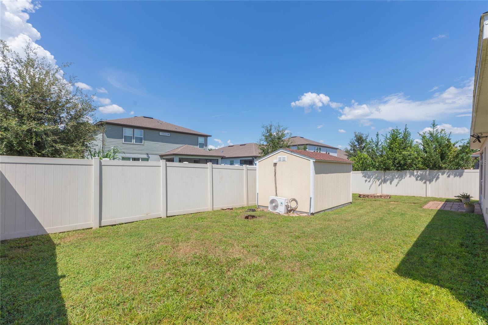 719 Vineyard Reserve Ct Property Photo 35