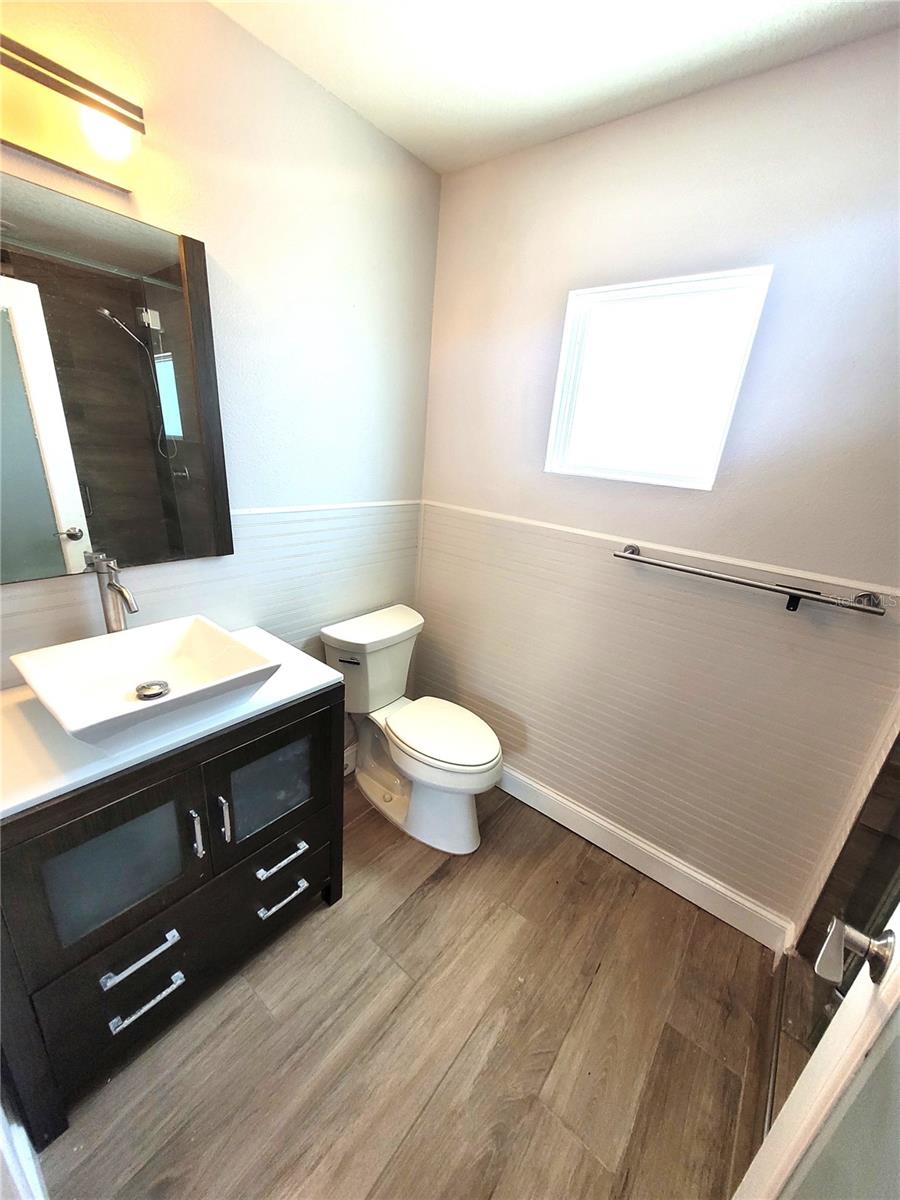 12217 1/2 Sunshine Ln Property Photo 13