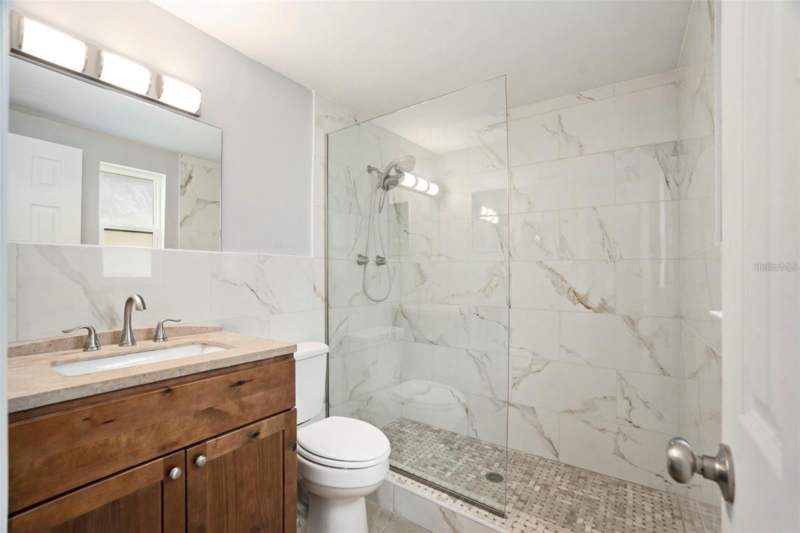 5032 Canner St Property Photo 3