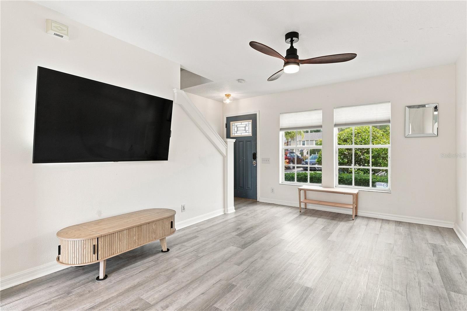 13158 Thoroughbred Loop Property Photo 3