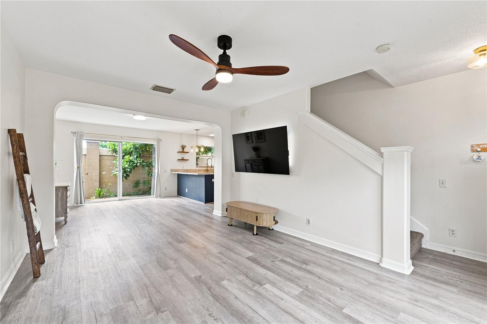 13158 Thoroughbred Loop Property Photo 5