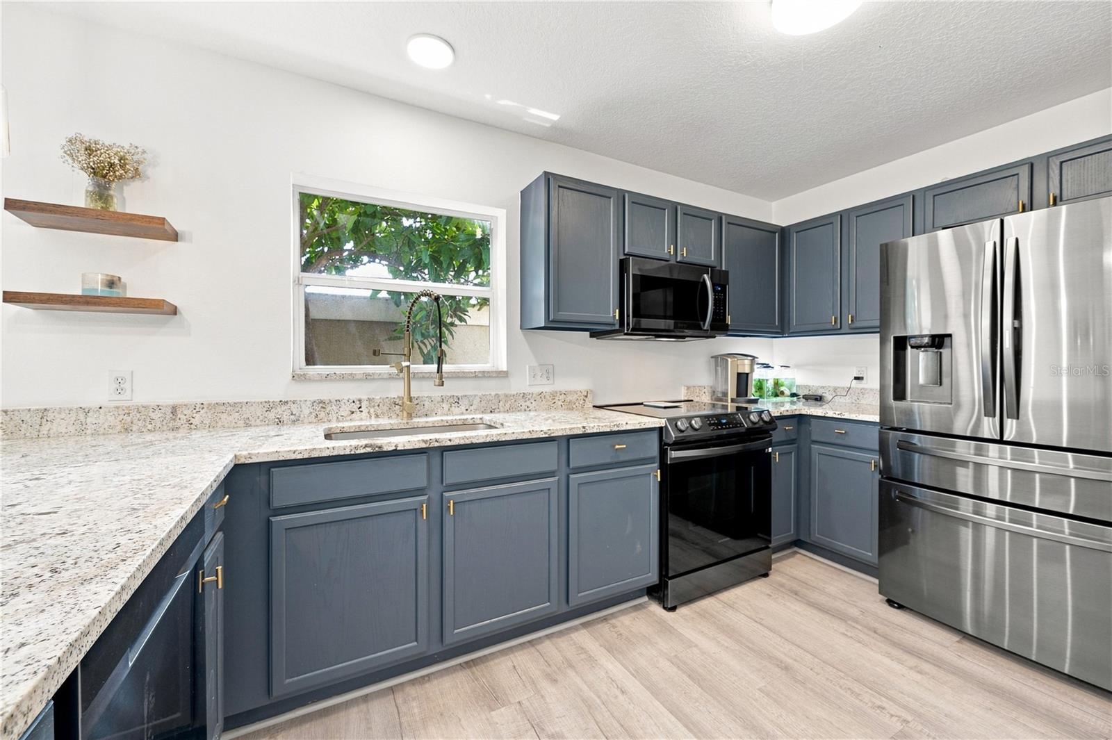 13158 Thoroughbred Loop Property Photo 14
