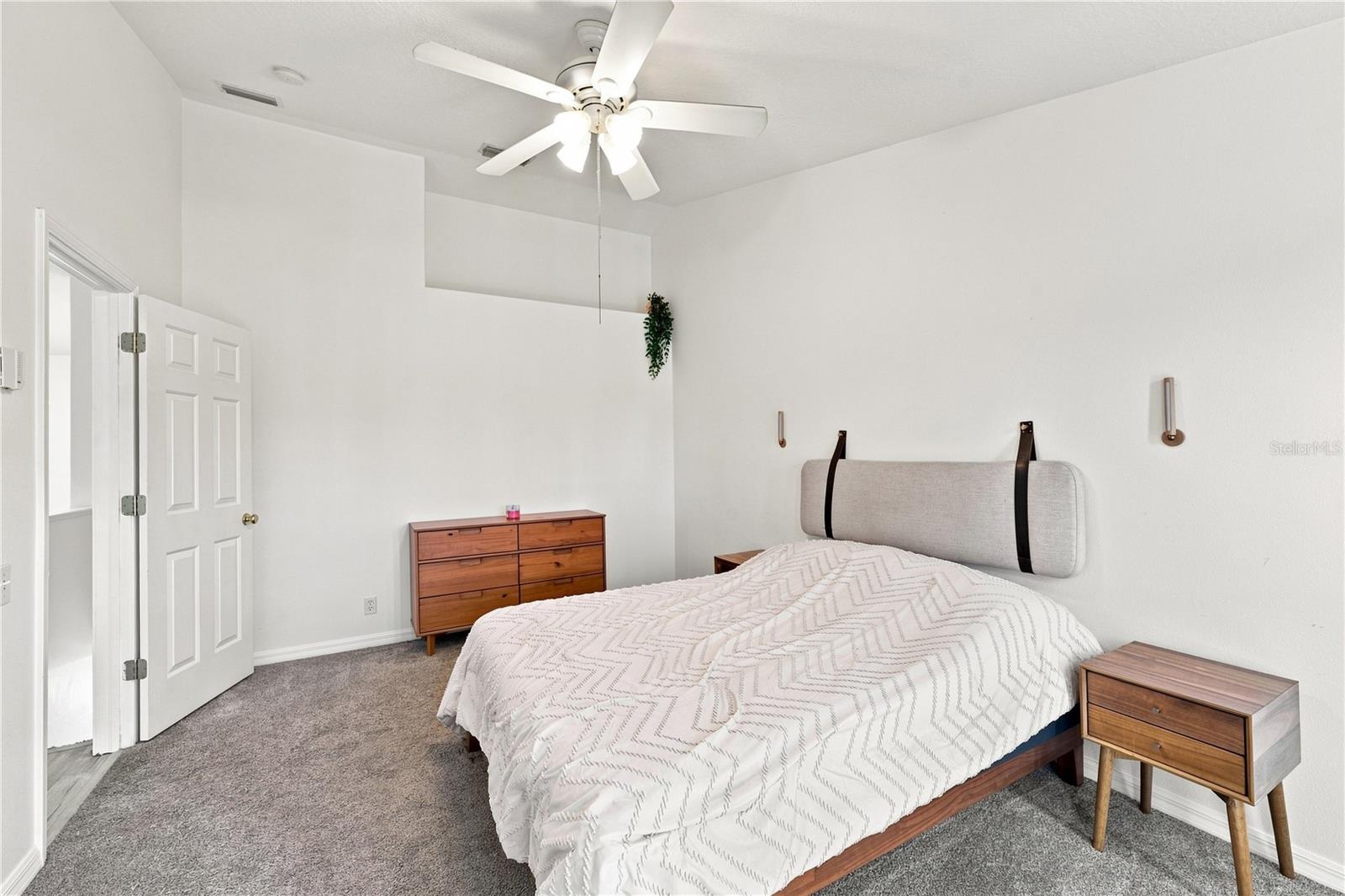 13158 Thoroughbred Loop Property Photo 18