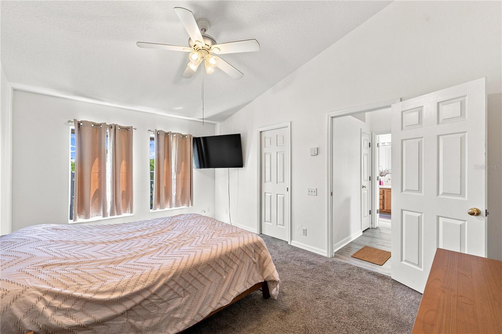 13158 Thoroughbred Loop Property Photo 21