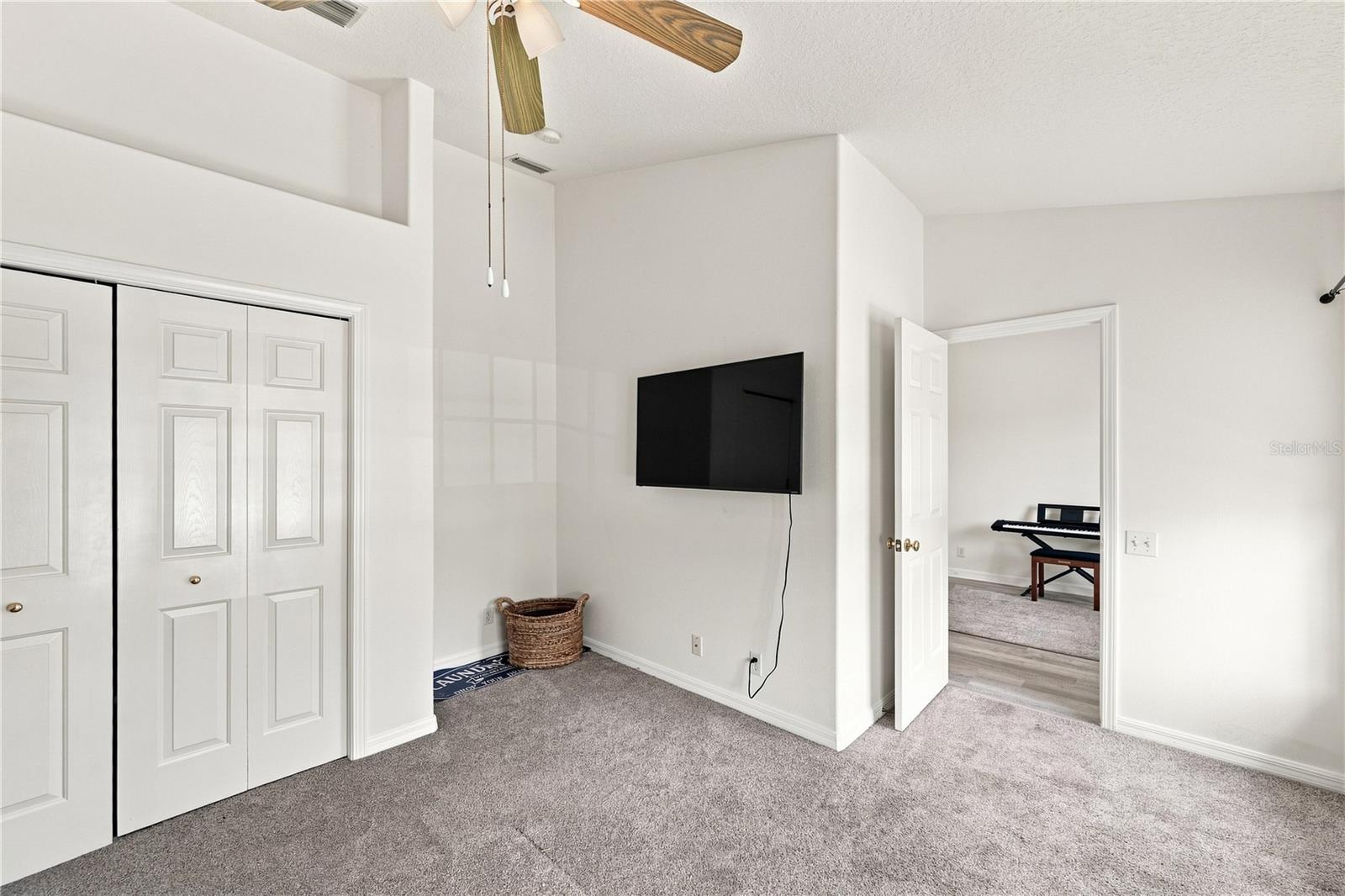 13158 Thoroughbred Loop Property Photo 32