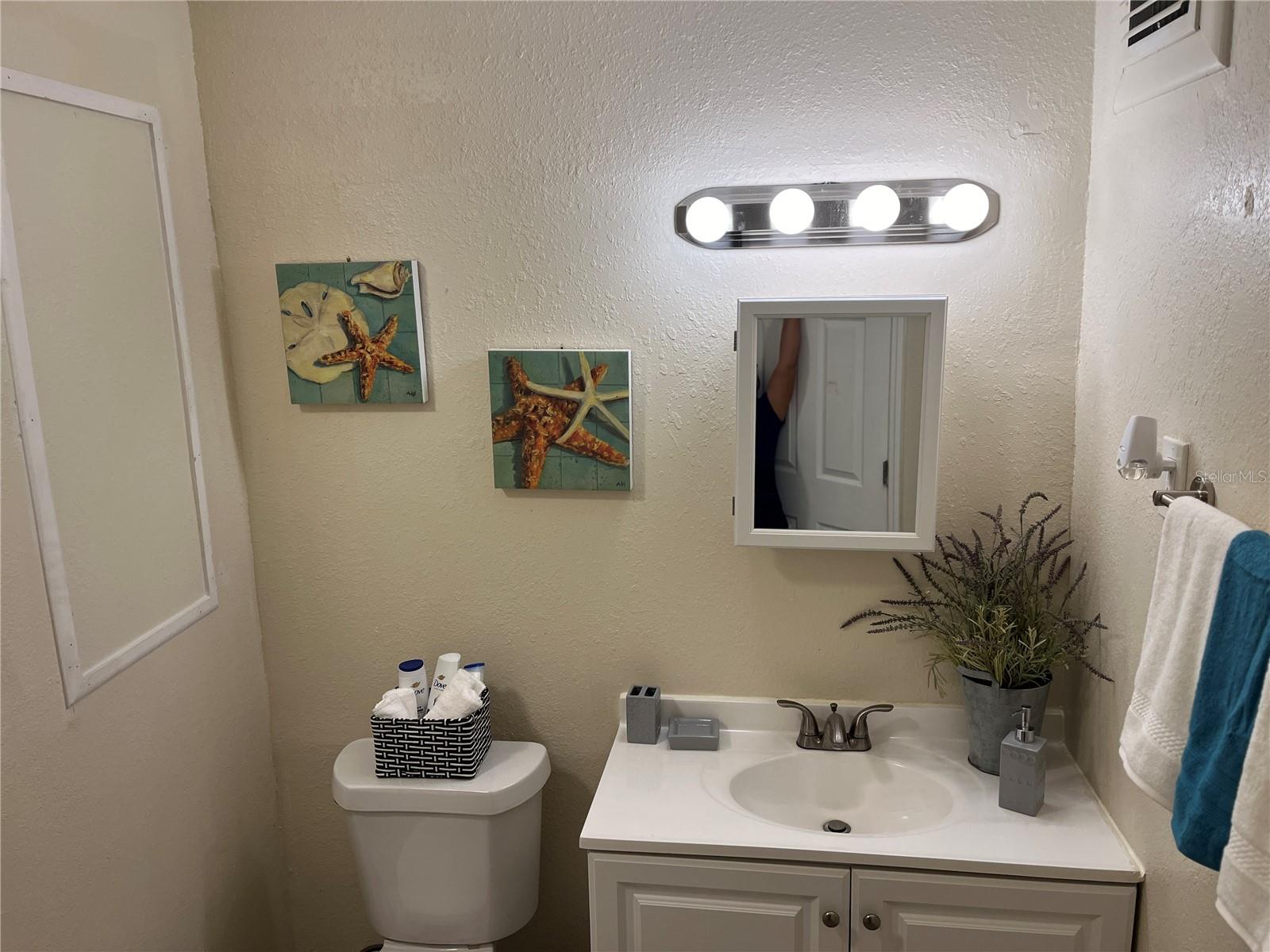 2717 W State St Property Photo 32