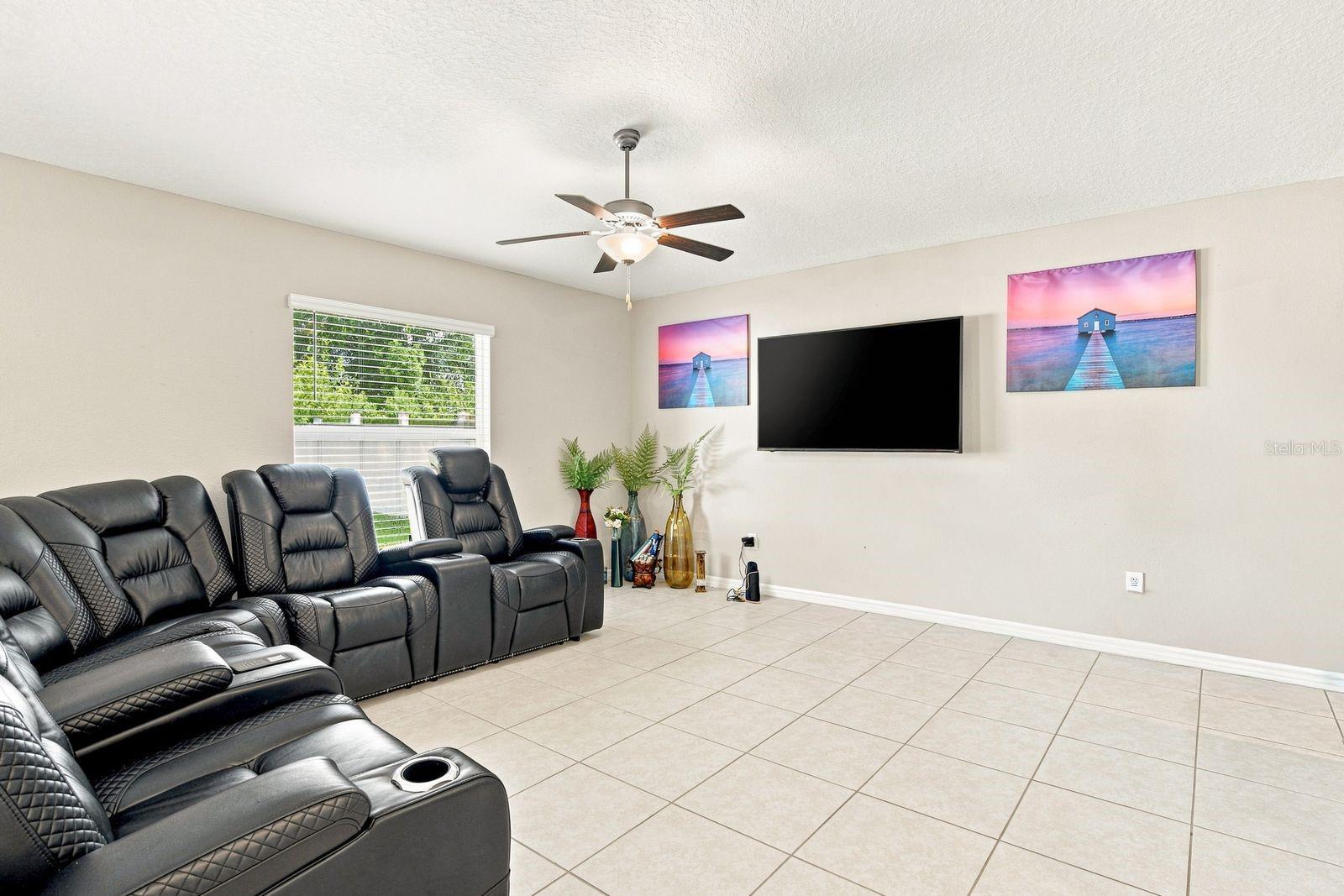 10358 Shady Preserve Dr Property Photo 10
