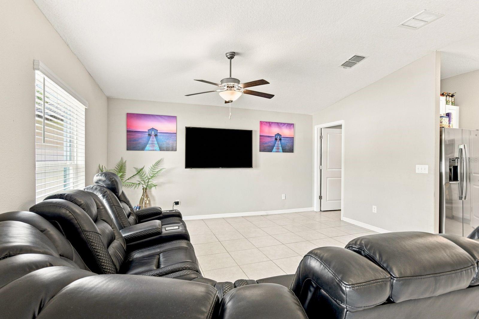 10358 Shady Preserve Dr Property Photo 11
