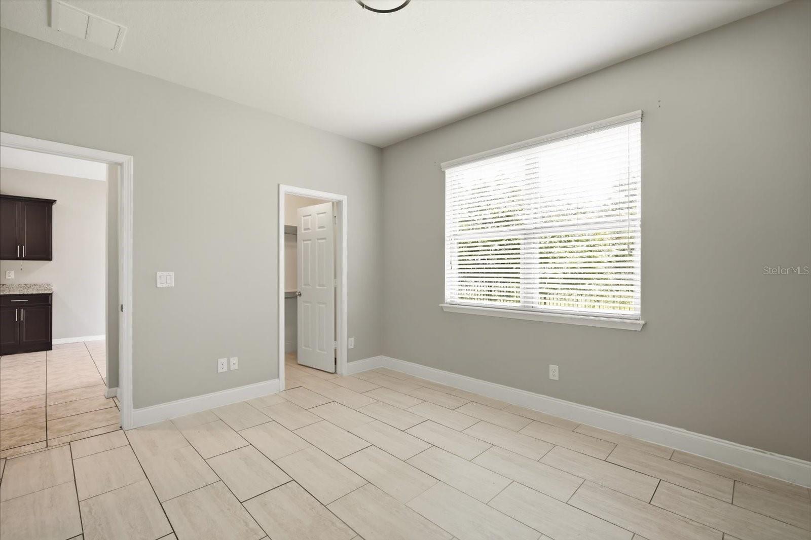 5947 Sweet Birch Dr Property Photo 18