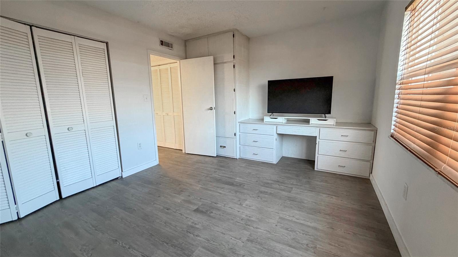 215 S Mcmullen Booth Rd #182 Property Photo 18
