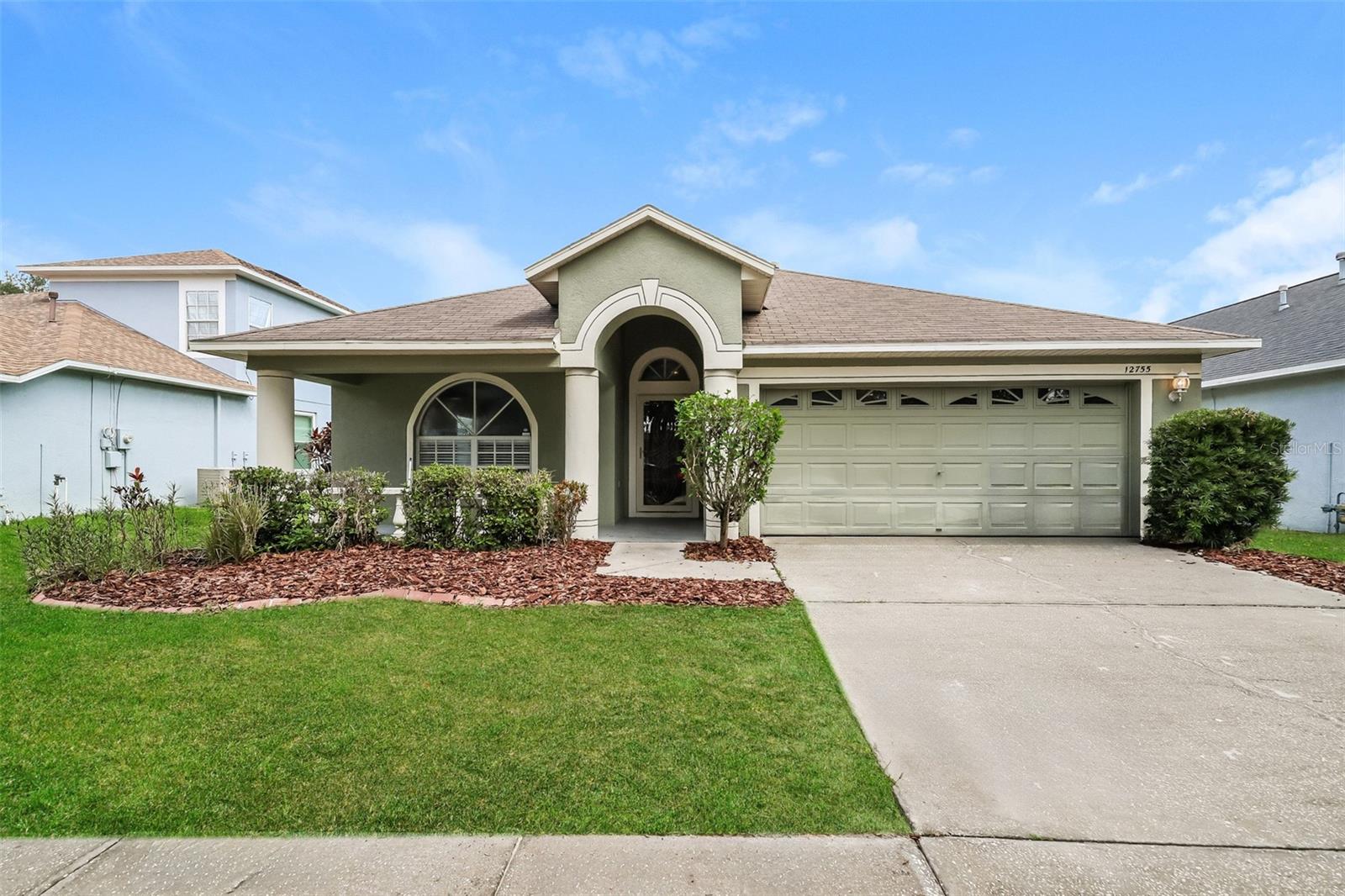 12755 Standbridge Dr Property Photo 1