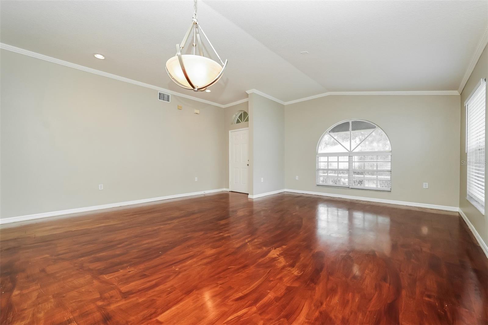 12755 Standbridge Dr Property Photo 8