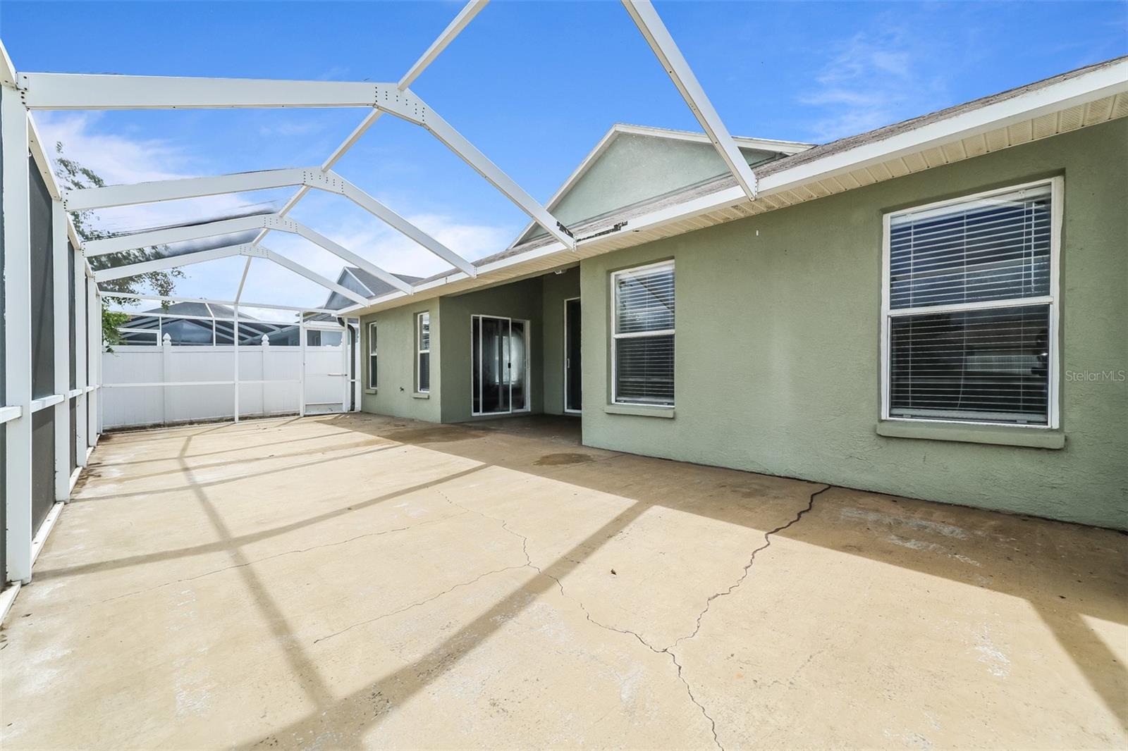 12755 Standbridge Dr Property Photo 17