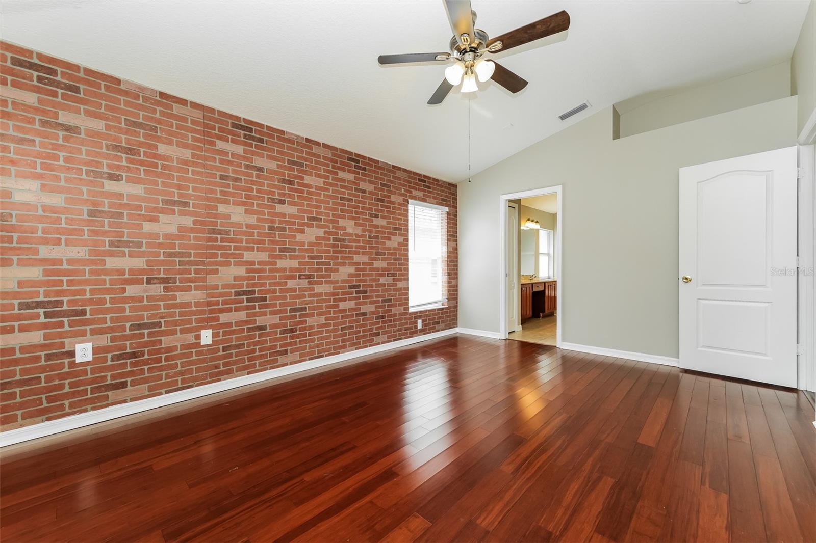 12755 Standbridge Dr Property Photo 23