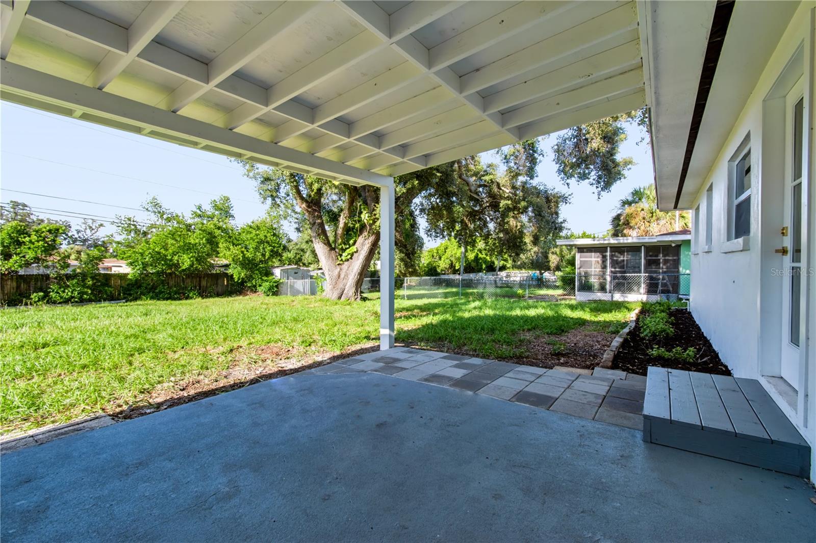 1250 Magnolia Dr Property Photo 30