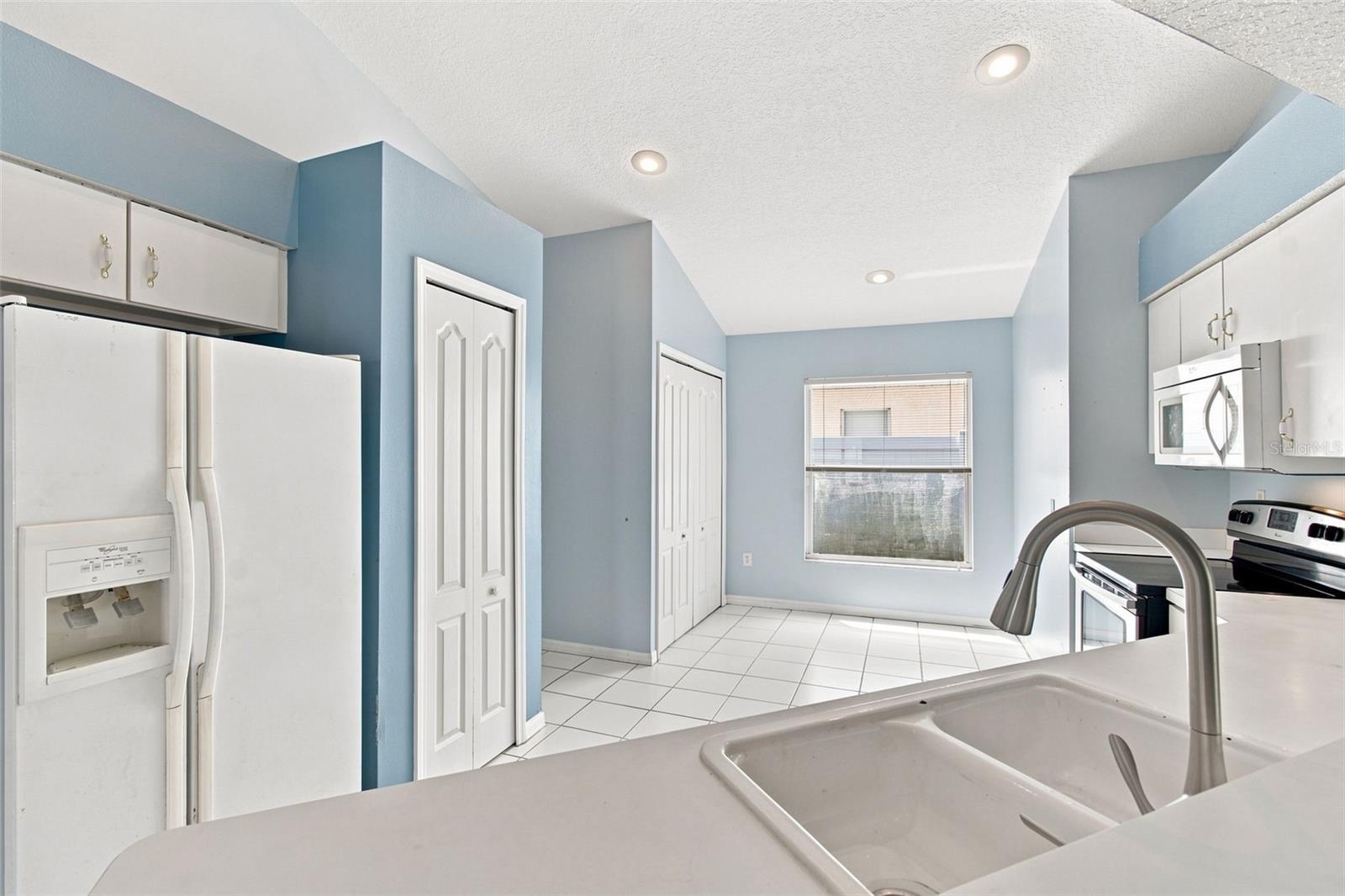 3838 Bellewater Blvd Property Photo 8