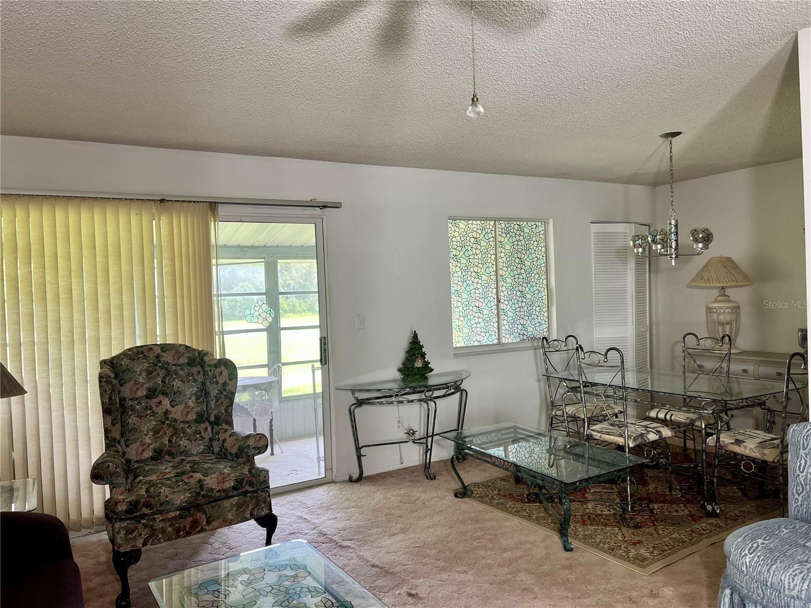 568 Midway Dr #b Property Photo 11
