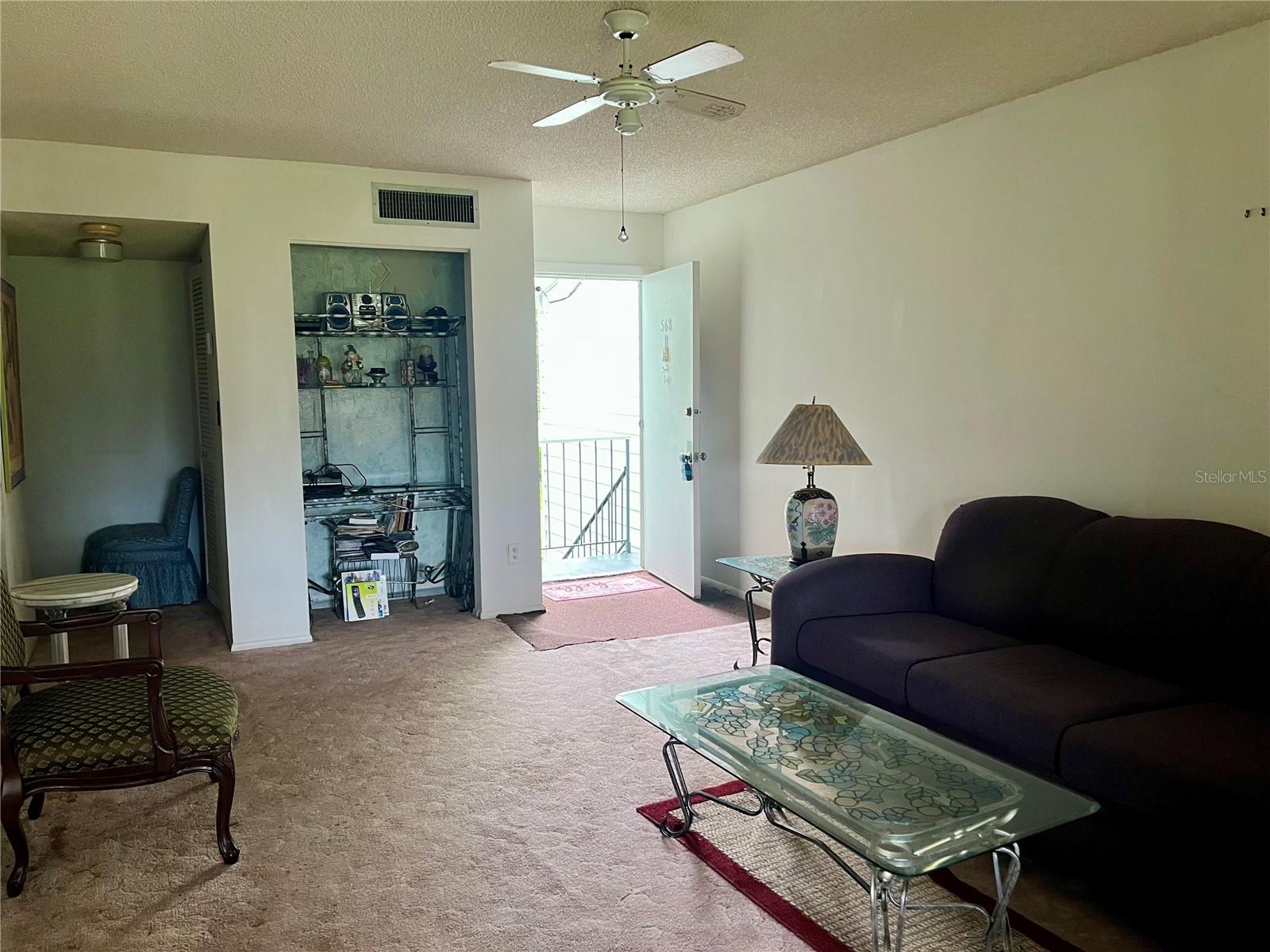 568 Midway Dr #b Property Photo 13