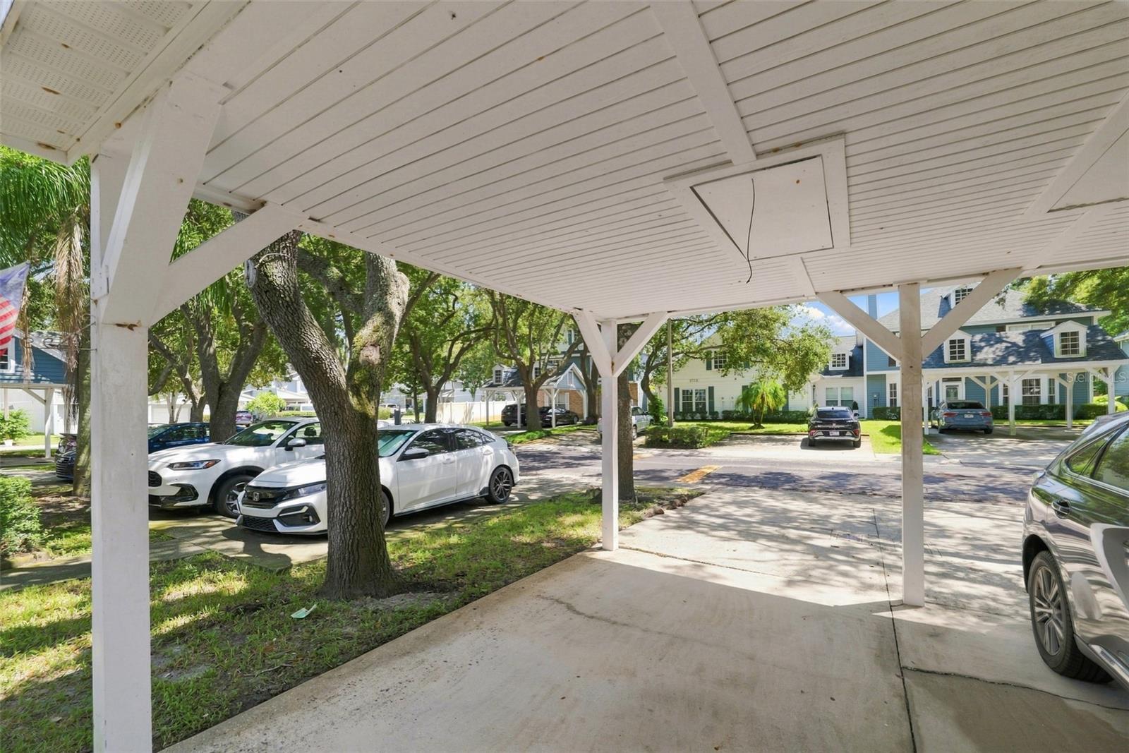 2725 Penzance St Property Photo 31