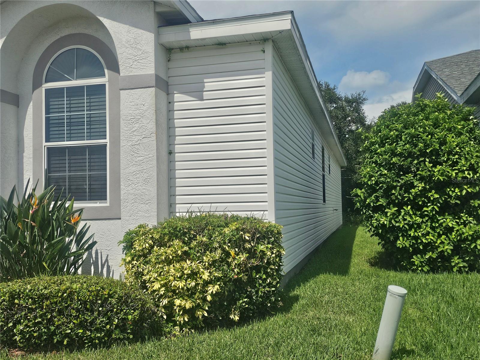 603 Canal Way Property Photo 3
