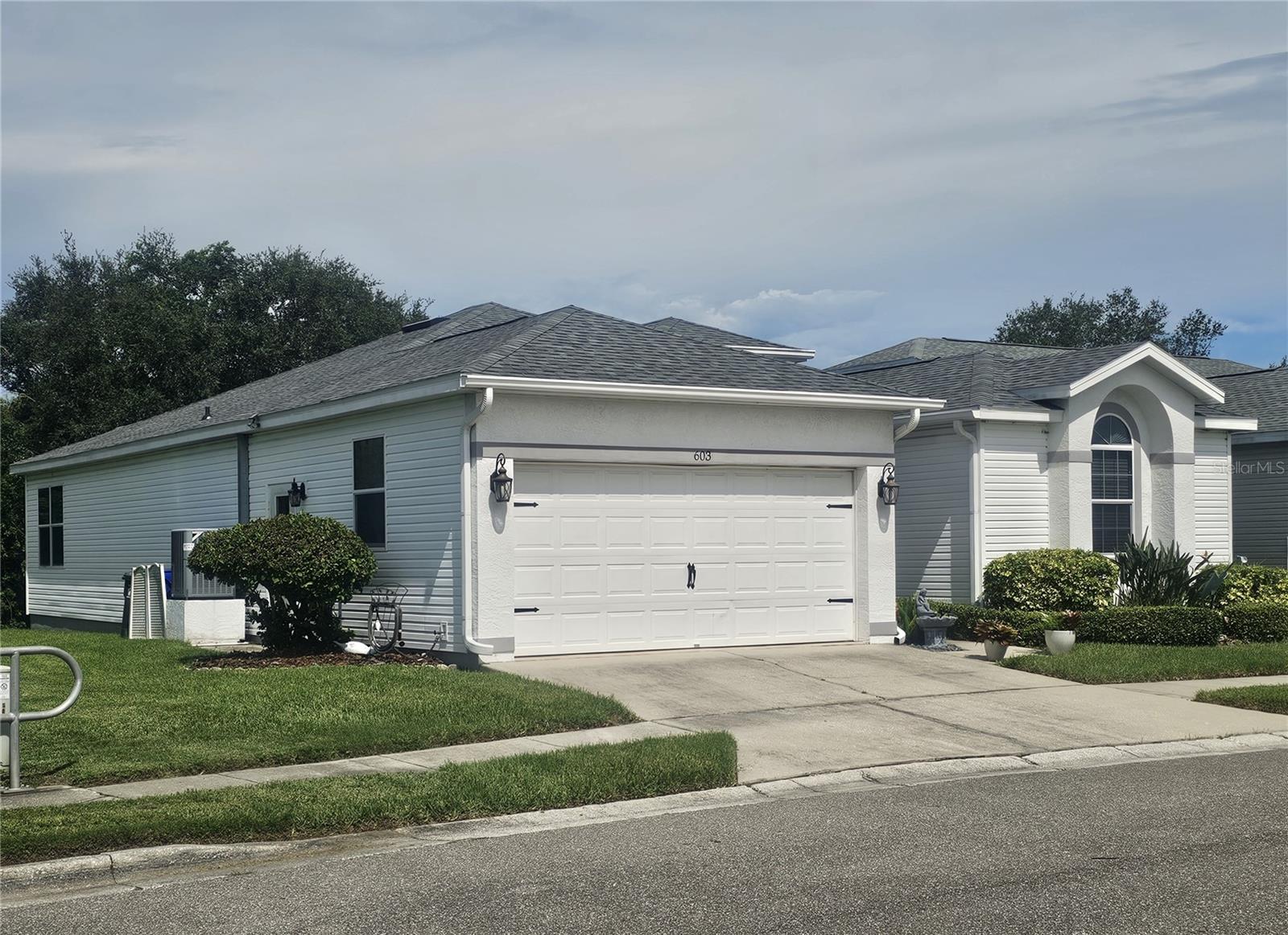 603 Canal Way Property Photo 4