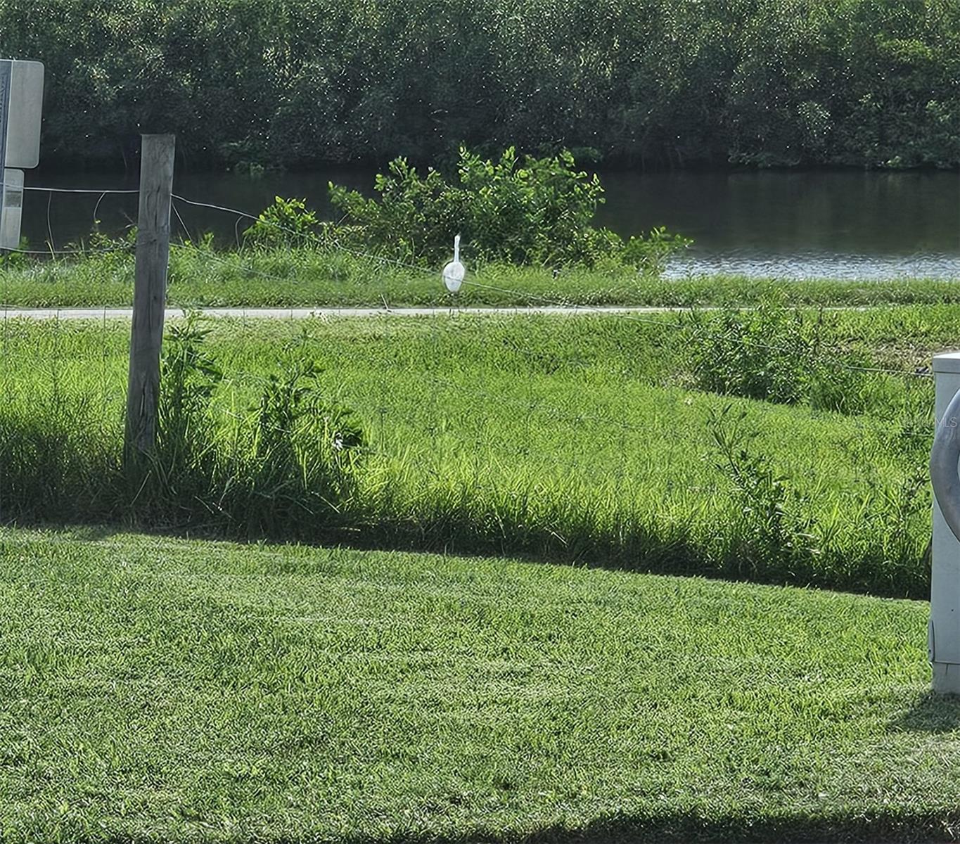 603 Canal Way Property Photo 6