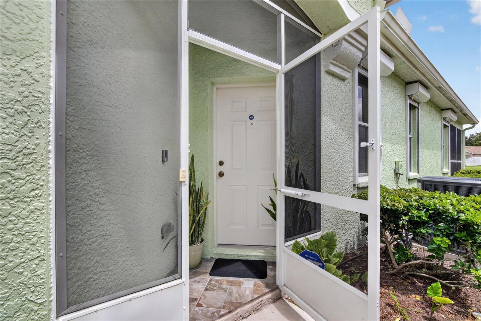 11428 Captiva Kay Dr Property Photo 10