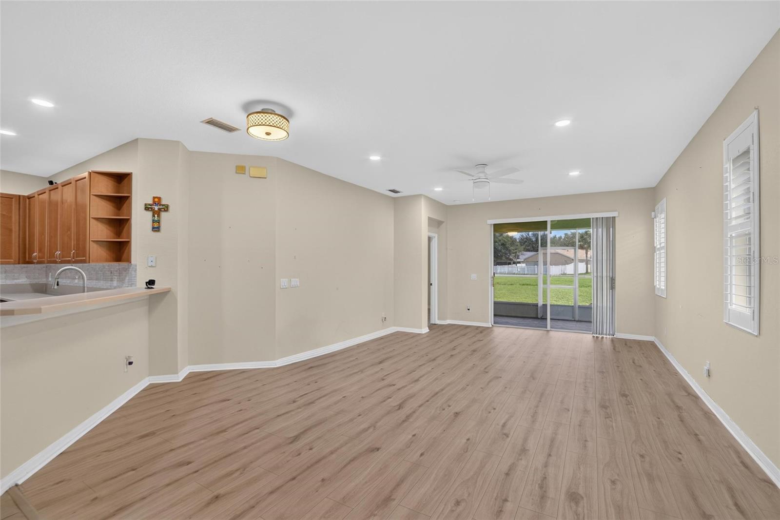 11428 Captiva Kay Dr Property Photo 12
