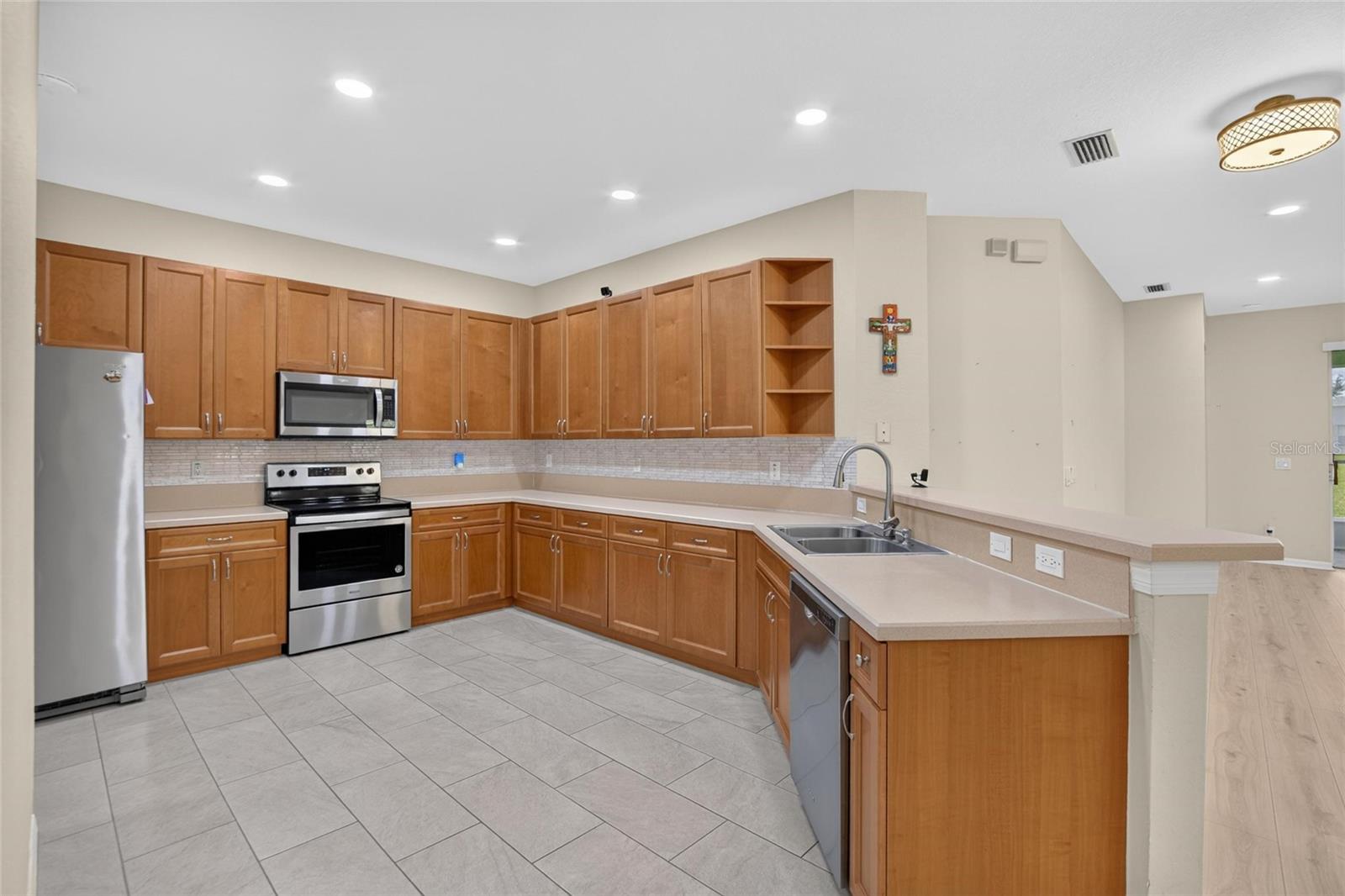 11428 Captiva Kay Dr Property Photo 14