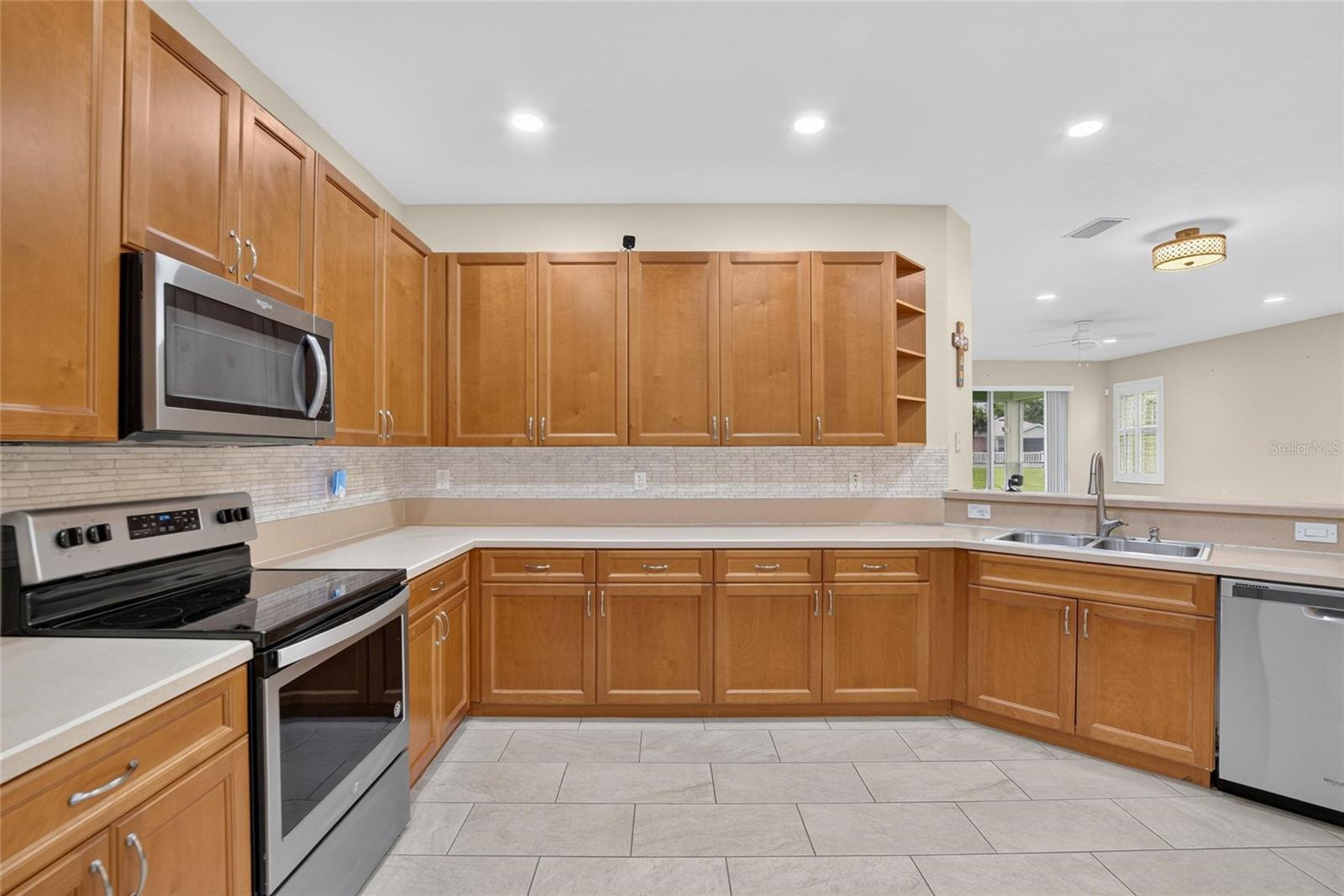 11428 Captiva Kay Dr Property Photo 15