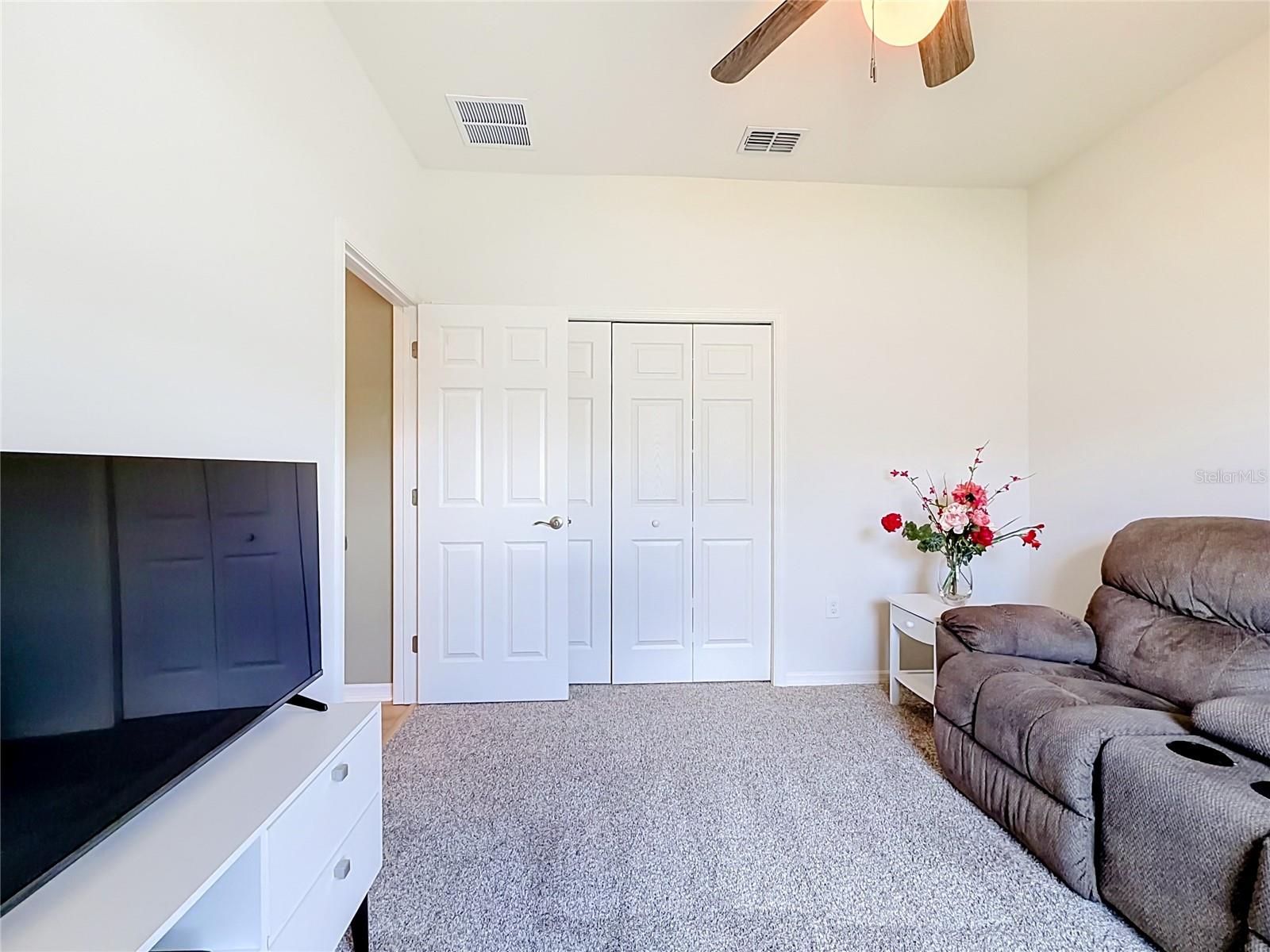 1069 Sandpiper Loop Property Photo 26