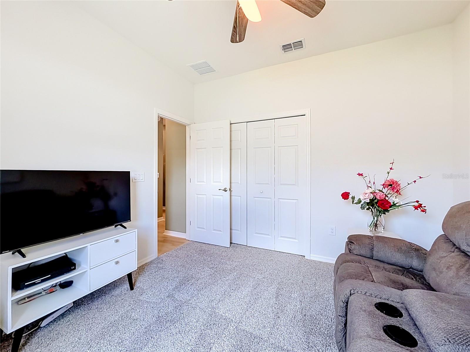 1069 Sandpiper Loop Property Photo 27