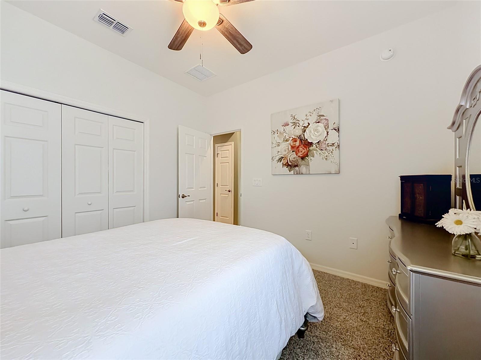 1069 Sandpiper Loop Property Photo 34