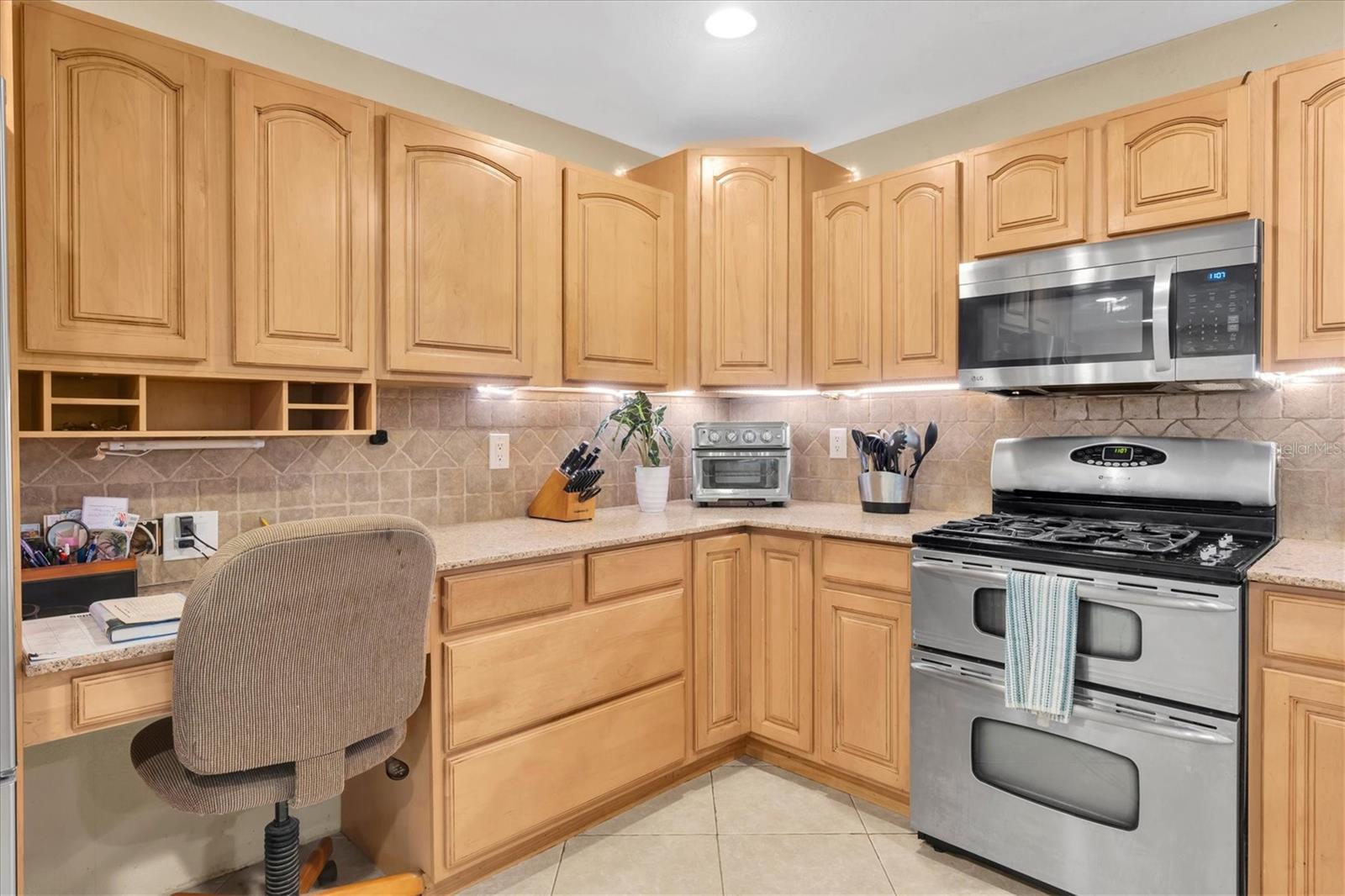 6868 122nd Way Property Photo 13