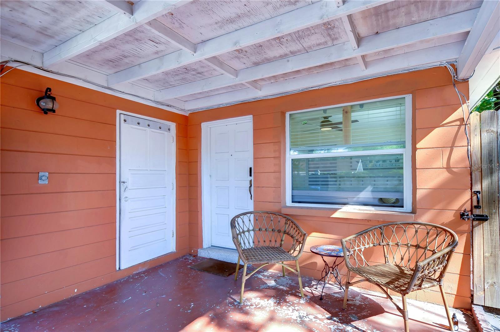 4944 5th Ave N #b Property Photo 2