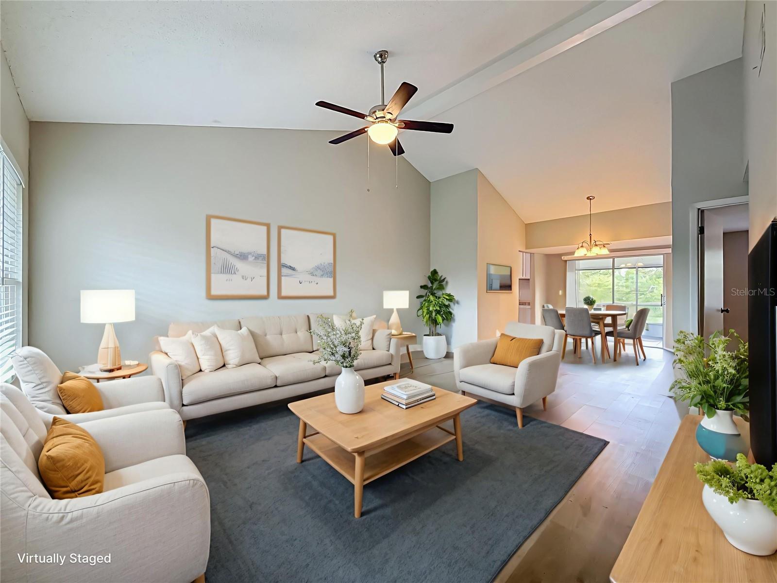 7606 Woodland Oaks Ct Property Photo 3